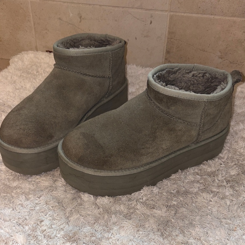 UGG Olive Green Platform Winter Boots